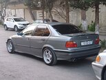 BMW 320-3