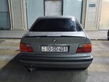 BMW 320-4