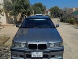 BMW 320-1