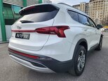 Hyundai Santa Fe-5