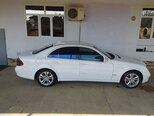 Mercedes E 220 d-11