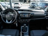 Toyota Hilux-11