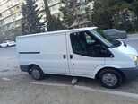 Ford Transit-4