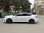 Kia Optima-4