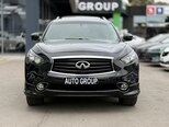 Infiniti FX37-1