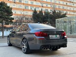 BMW 528-9