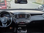 Kia Sorento-13