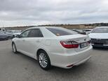 Toyota Camry-5