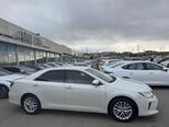 Toyota Camry-9