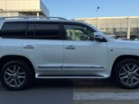 Toyota Land Cruiser-11
