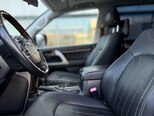 Toyota Land Cruiser-15