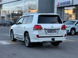 Toyota Land Cruiser-8