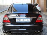 Mercedes E 280-10