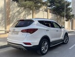 Hyundai Santa Fe-5