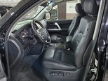 Toyota Land Cruiser-8