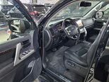Toyota Land Cruiser-9