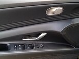 Hyundai Elantra-17