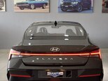 Hyundai Elantra-8