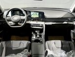 Hyundai Elantra-12