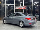 Hyundai Accent-6