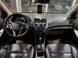 Hyundai Accent-16