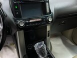 Toyota Land Cruiser Prado-16