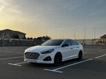 Hyundai Sonata-1