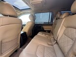 Toyota Land Cruiser-11