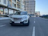 Hyundai Santa Fe-10