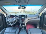 Hyundai Santa Fe-10