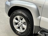 Toyota Land Cruiser Prado-17