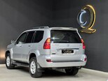 Toyota Land Cruiser Prado-4