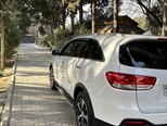 Kia Sorento-11