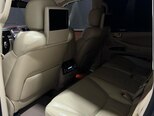 Lexus LX 570-11