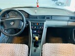 Mercedes E 200 d-9