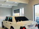 Mercedes E 200 d-6