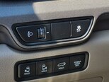 Kia Carnival-13