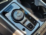 Kia Carnival-9