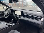 Toyota Camry-9
