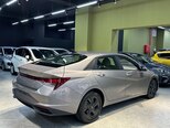 Hyundai Elantra-17