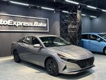 Hyundai Elantra-11