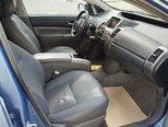 Toyota Prius-8