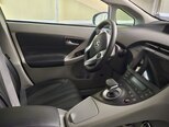 Toyota Prius-19
