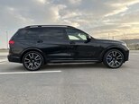BMW X7-8