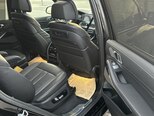 BMW X7-11