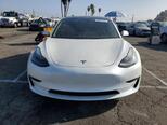 Tesla Model 3-1