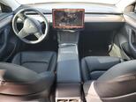 Tesla Model 3-7