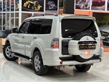 Mitsubishi Pajero-5