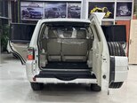 Mitsubishi Pajero-20