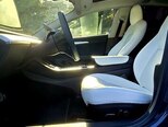 Tesla Model 3-10
